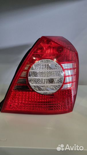 Фонарь задний правый Hyundai Elantra (XD) III (200