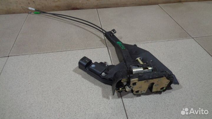 Замок двери задней левой Toyota Corolla (E120) 20