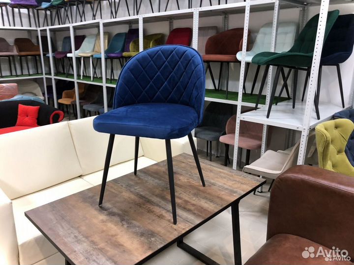 Стулья для кафе и баров