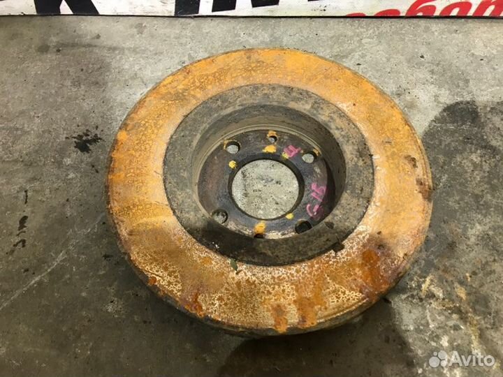 Тормозной диск передний левый Nissan Almera G15