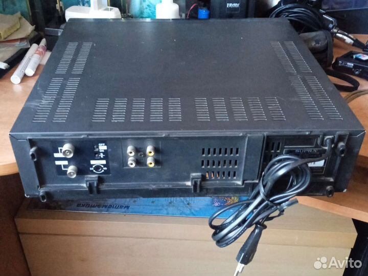 Видеомагнитофон