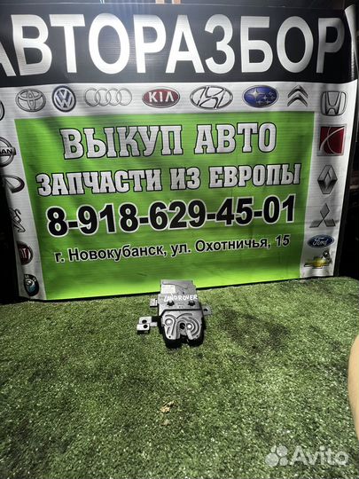 Замок багажника Land Rover Range Rover 4