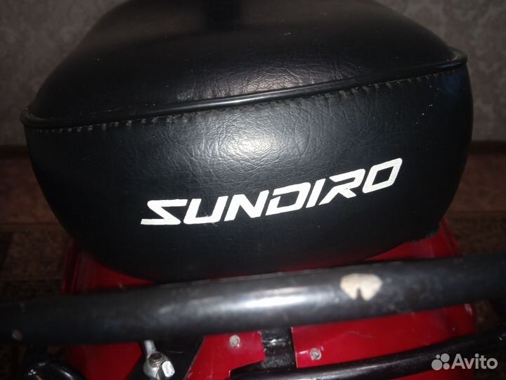 Скутер Sundiro