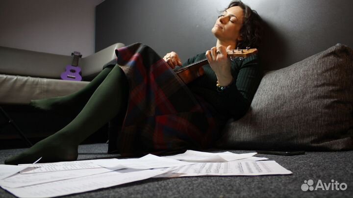 Уроки игры на укулеле, вистле, блок-флейте, вокал