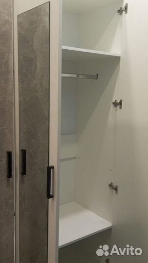 Шкаф для прихожей