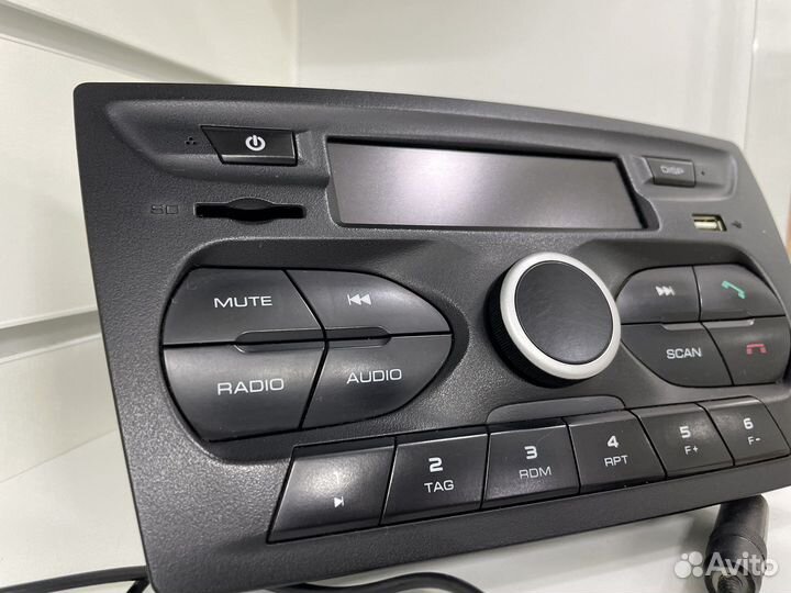 Гранта штатная магнитола