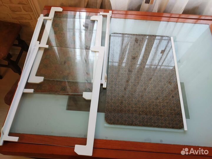 Стеклянная полка для холодильника Beko