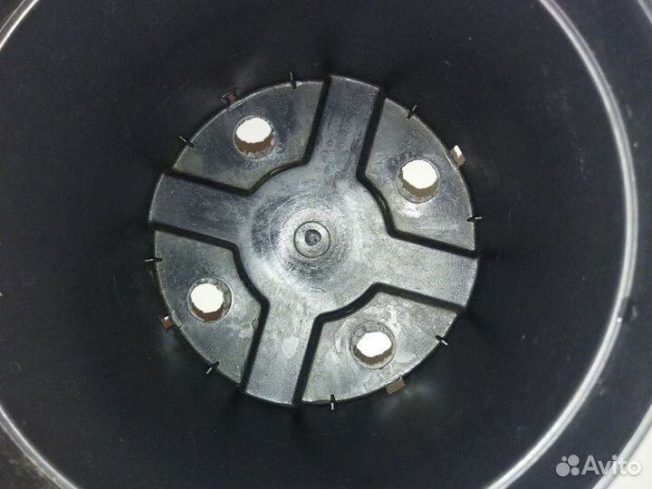 Цветочный горшок