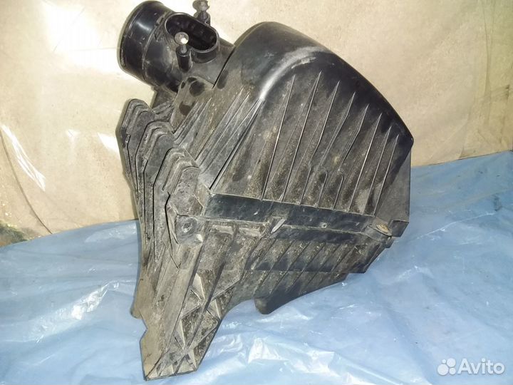 Корпус воздушного фильтра Opel Mokka