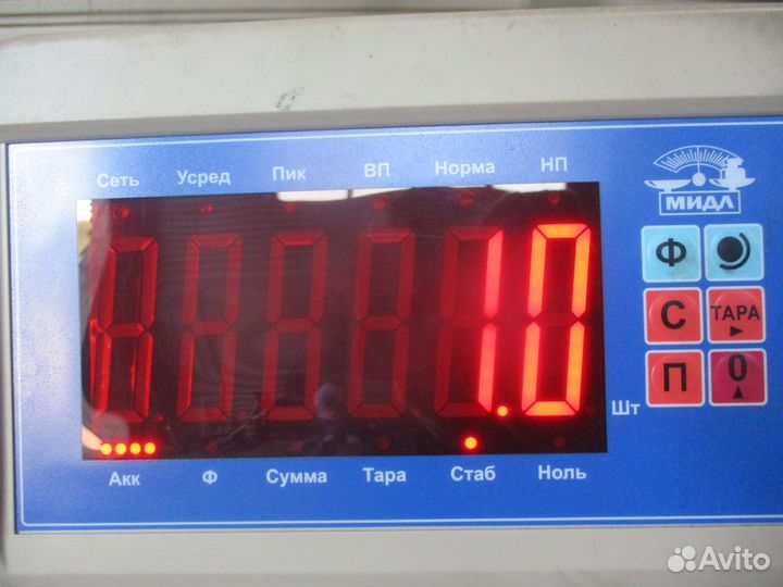 Крышка боковая Scania 1835795