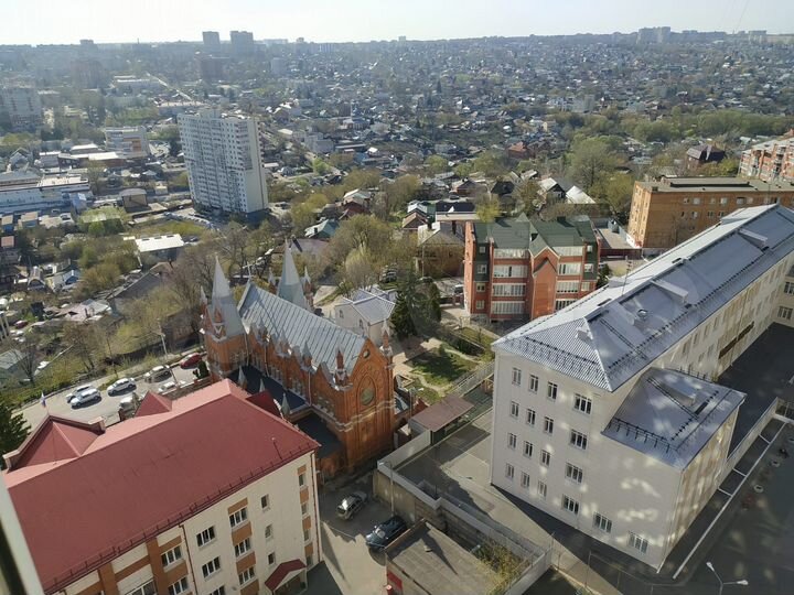 2-к. квартира, 52 м², 14/17 эт.