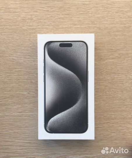 iPhone 15 Pro, 256 ГБ