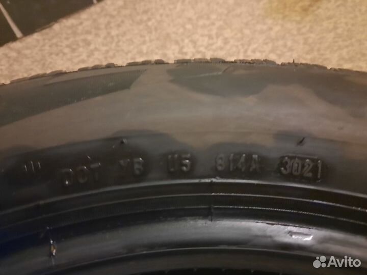 Pirelli Ice Zero FR 225/55 R18 102H