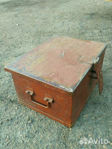 Железные ящики