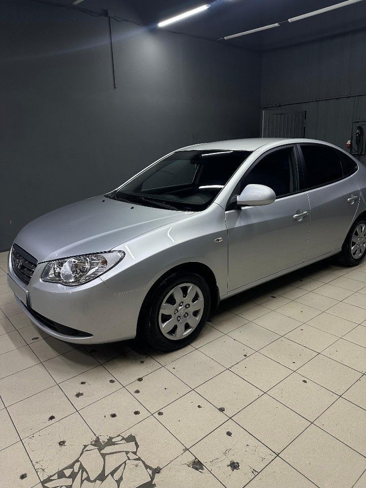Hyundai Elantra: фото владельца