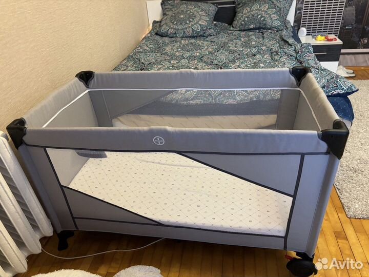 Кроватка манеж с матрасом