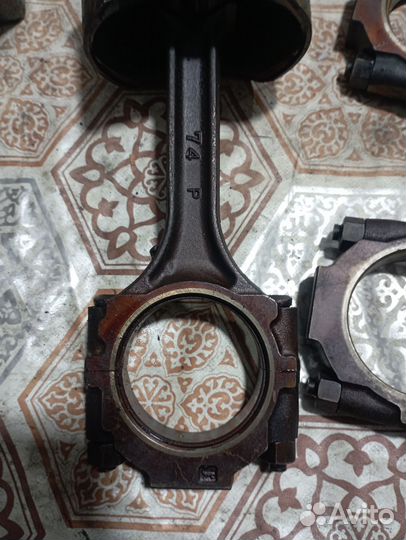 Продам поршень с шатуном 6g74gdi