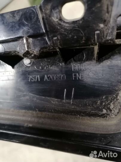 Накладка задней двери Ford Mondeo 4