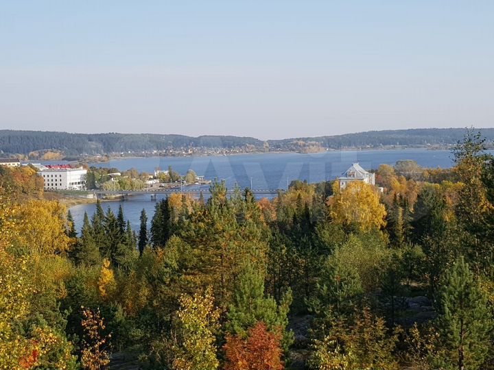 Здание, 2078 м²