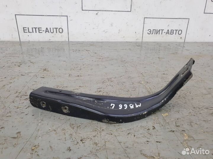 Кронштейн фары усилитель левый Mercedes W212 E