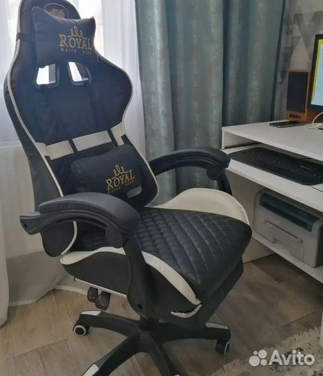 Компьютерное офисное кресло с массажем (новые)