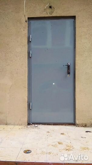Входная стальная дверь