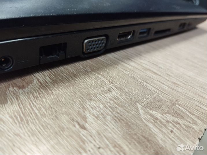 Ноутбук Asus P553M