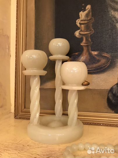 Подсвечники из оникса