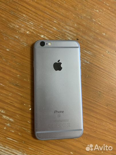 iPhone 6S, 64 ГБ