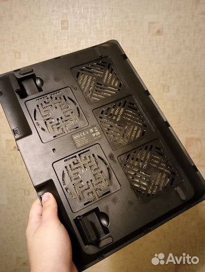 Охлаждающая подставка для ноутбука до 15.6 дюймов