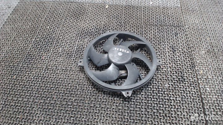 Вентилятор радиатора Peugeot 407, 2005