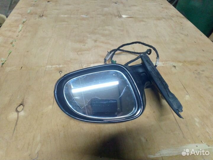 Боковое зеркало правое на Фольксваген jeta