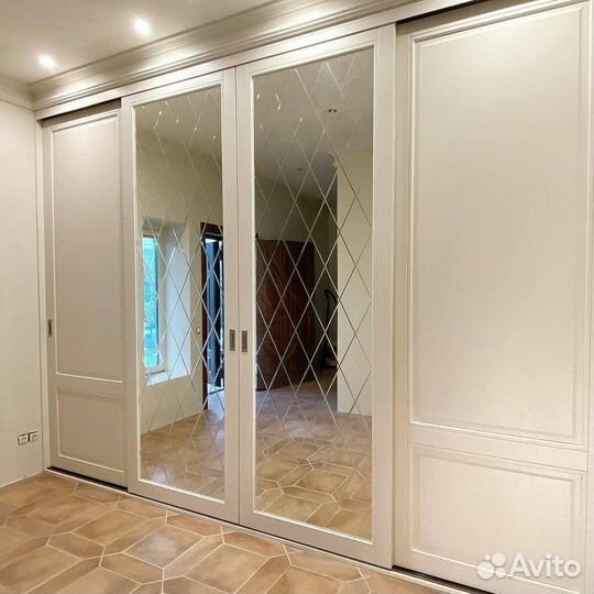 Стенка в гостиную