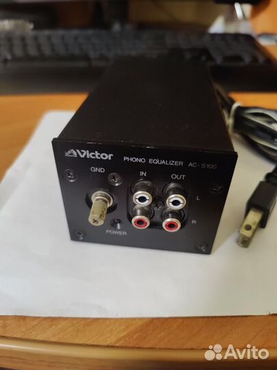 Фонокорректор Victor AC-S100 с блоком питания