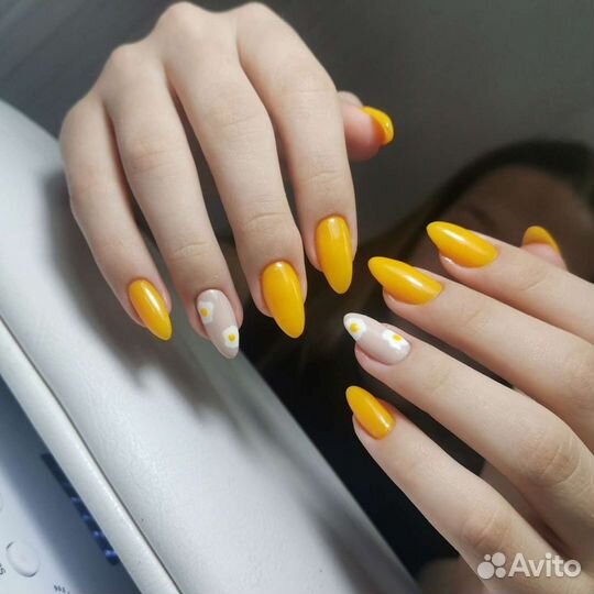 Маникюр и педикюр на дому химки