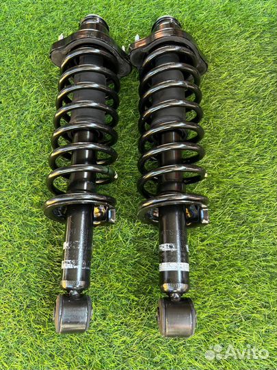 Стойки задние Mitsubishi lancer 9