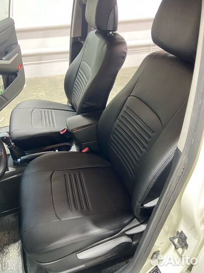 Чехлы Ford Focus 2 чёрные