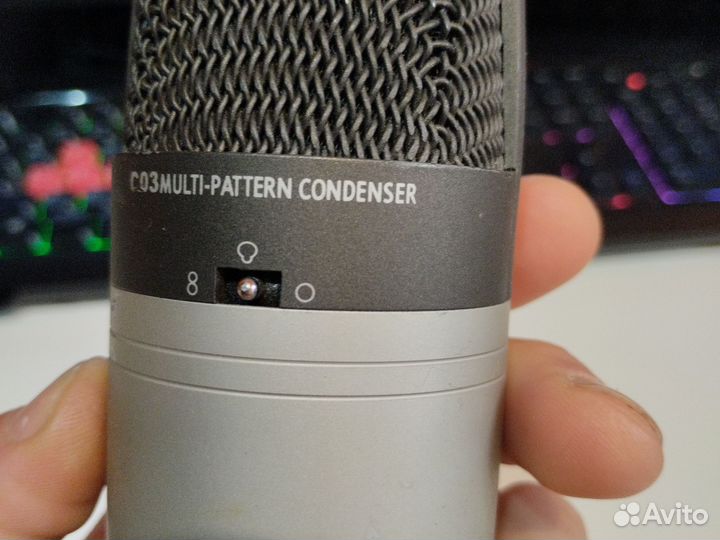Студийный конденсаторный микрофон Samson C03
