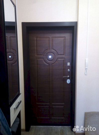 Двери межкомнатные деревянные