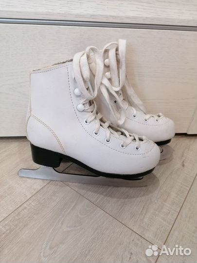 Коньки фигурные