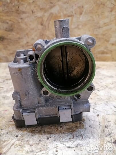 Дроссельная заслонка Volkswagen Golf 6 1.4 CAV