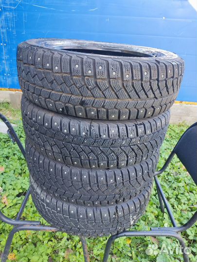 Viatti Bosco Nordico V-523 185/60 R15 84T