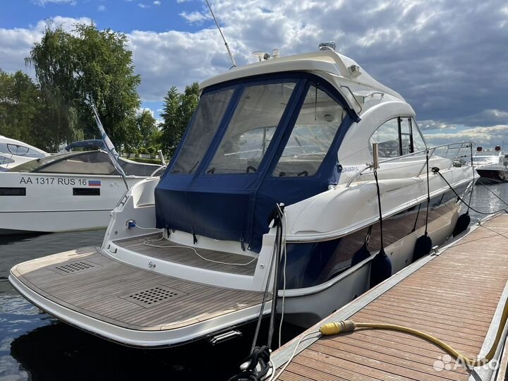 Моторная яхта Bavaria 33 Hard Top