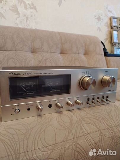 Усилитель Onkyo Integra A-5000