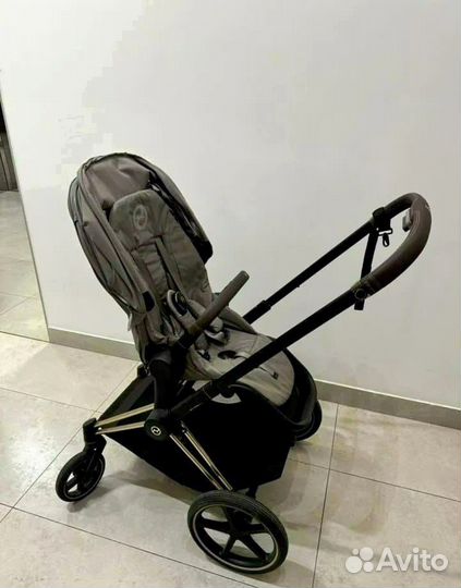 Коляска Cybex Priam IV 3 в 1 Rose gold