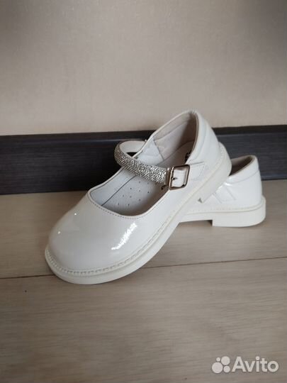 Туфли для девочки