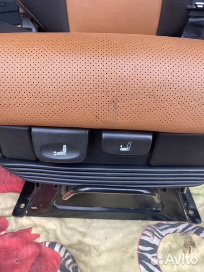 Сиденье FAW J6