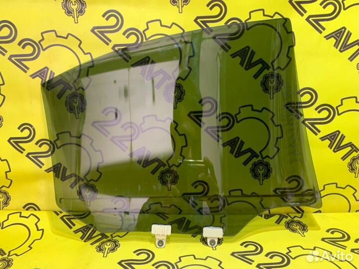 Стекло заднее левое Nissan Primera TP12 QR20DE