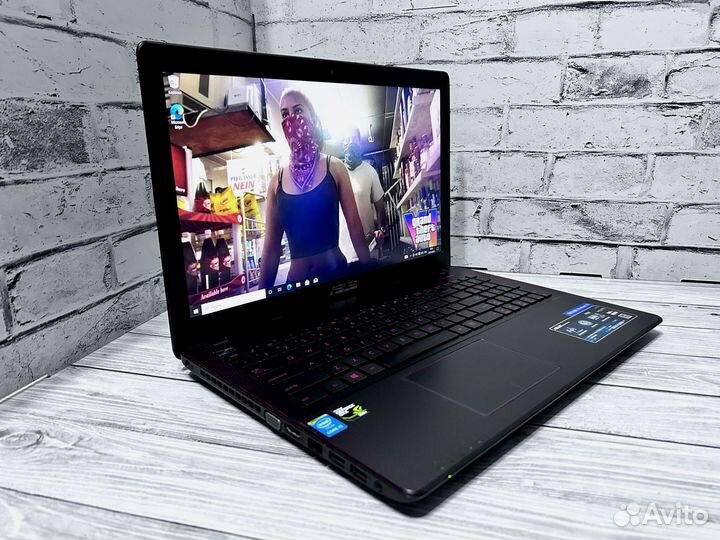 Игровой ноутбук Asus 2видеокарты Core i5/SSD