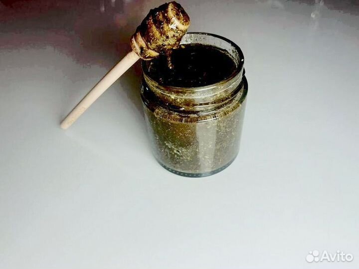 Мед волшебный для него